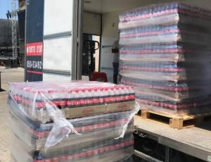 משטחים של שתיה קלה